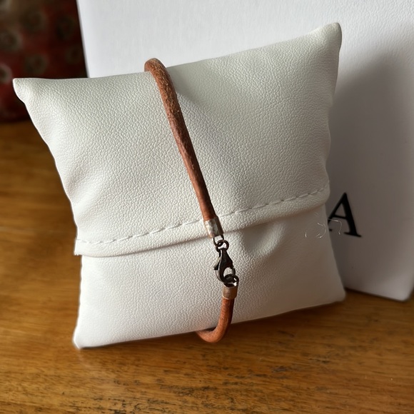 Handmade Jewelry Necklace and Bracelet Set - Picture 3 of 3